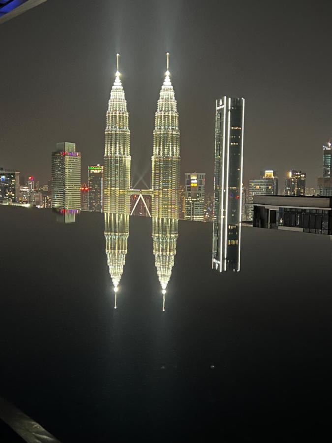 Luxury Suites At Eaton Klcc Kuala Lumpur Exterior photo