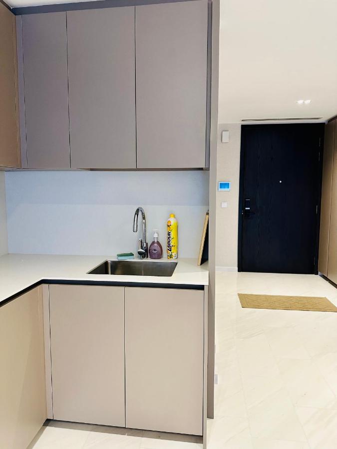 Luxury Suites At Eaton Klcc Kuala Lumpur Exterior photo