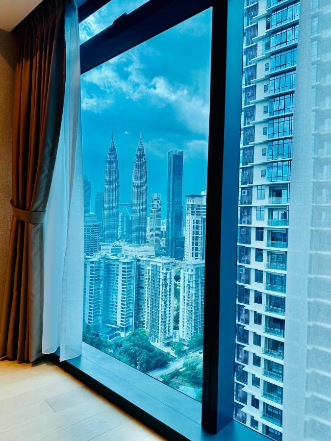 Luxury Suites At Eaton Klcc Kuala Lumpur Exterior photo